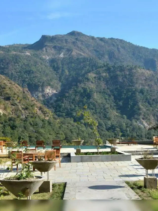 Discover Serenity by the Ganges: Top 8 Hotels in Rishikesh!