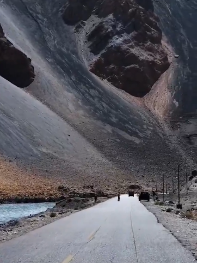 10 Breathtaking Places You Must Visit Once in a Lifetime