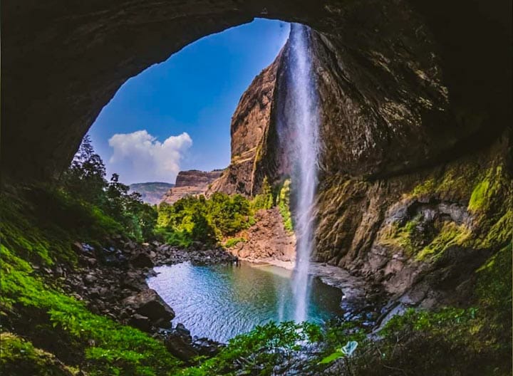 Devkund Waterfalls, Bhira