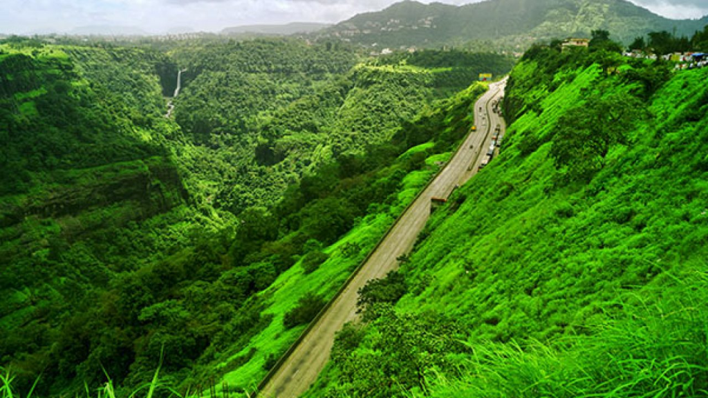 Lonavala Best Places For Corporate Team Outing In Mumbai