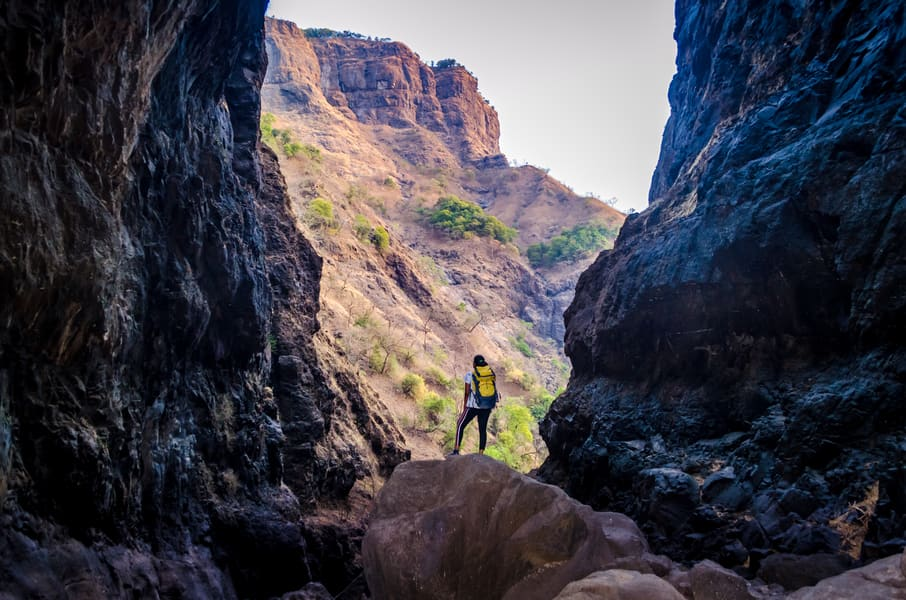 night treks near mumbai