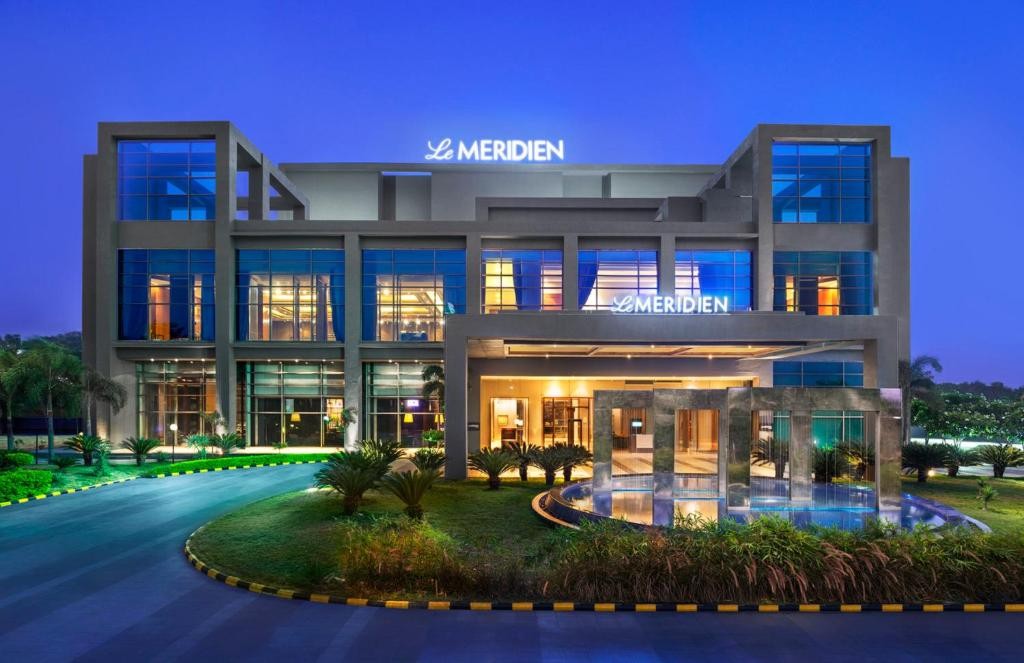 Le Meridien Top 5 Resorts Near Nagpur For One Day Picnic!