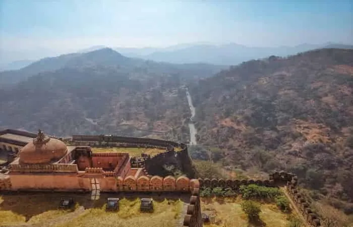 17 Best Hill Stations Near Ahmedabad To Visit Ranakpur