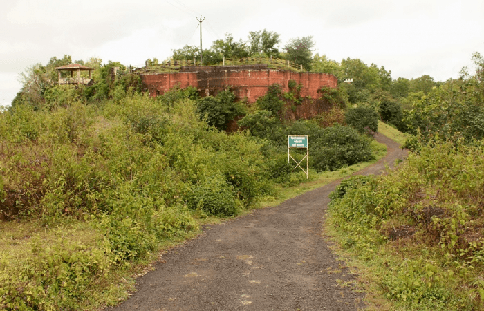 Samangad Fort