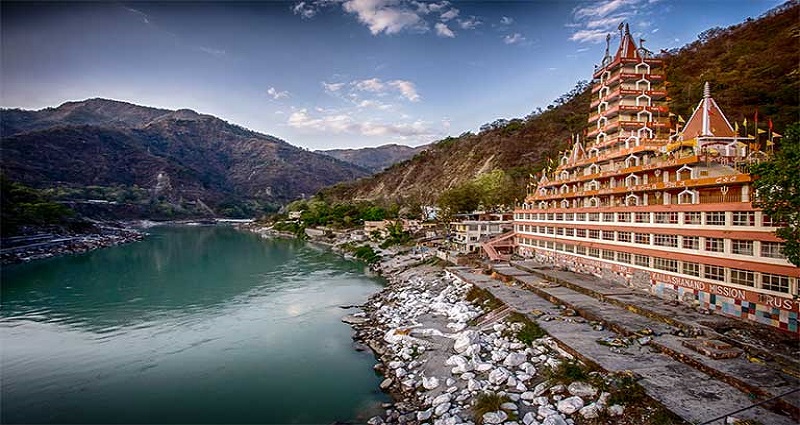 Rishikesh: Bungee jumping, Flying fox, Cliff jumping, and River rafting.
