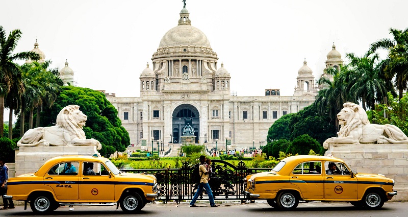 Victoria Memorial: Famous Tourist Places In India Statewise