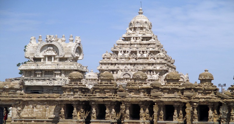 Kanchi Kailasanathar Temple, Kanchipuram is considered to be one of the old Shiva Temple in Tamil Nadu.
