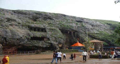 8 Famous Devi Temples In Maharashtra • Travelothon