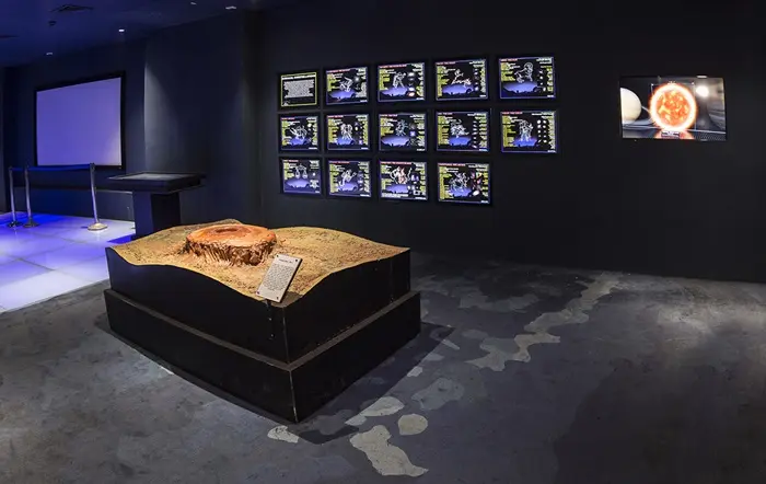 MP Birla Planetarium Exhibits and Gallery